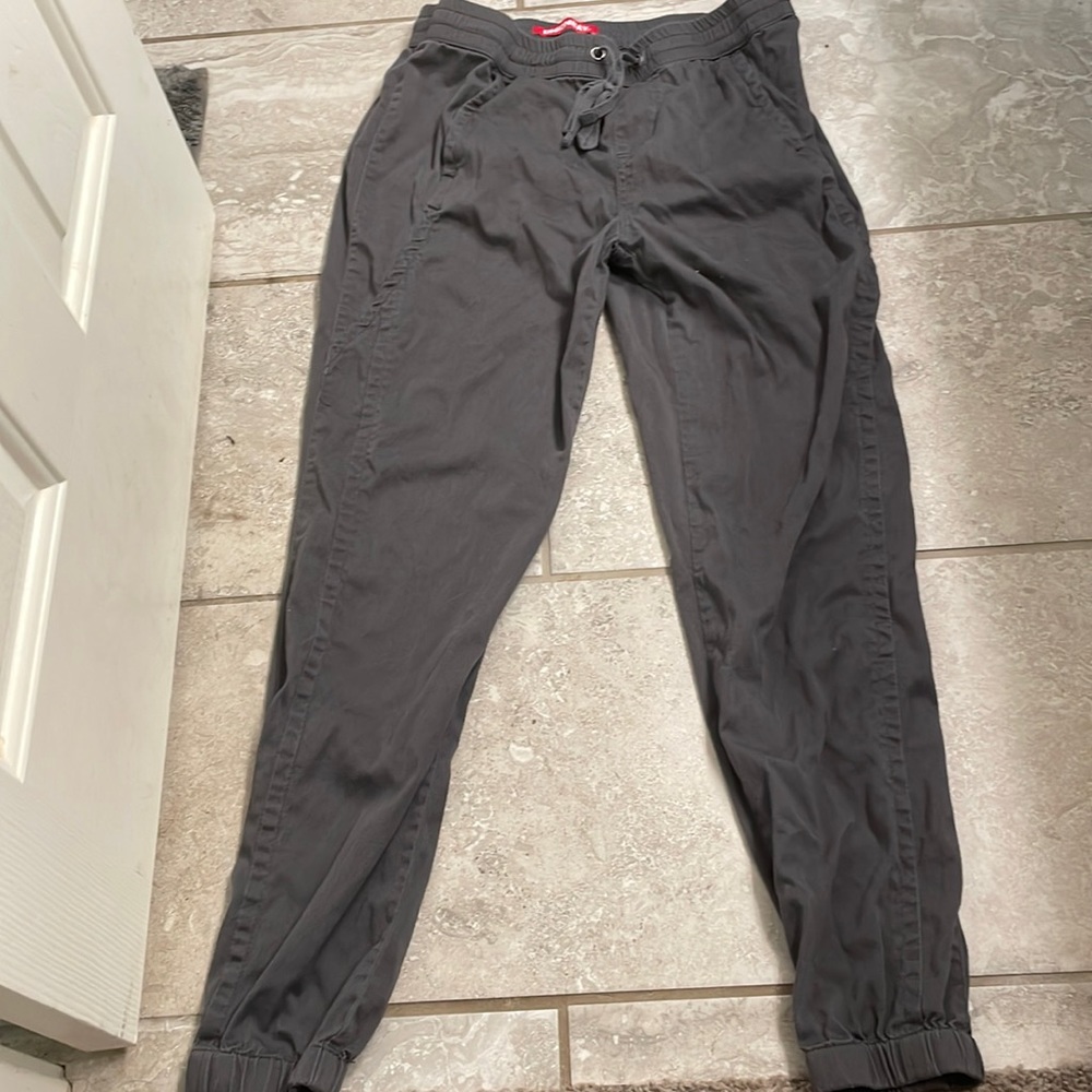 Lightweight Casual Gray Capri Pants Size L